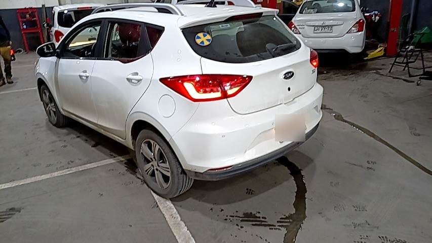 JAC Js2 1.5 Luxury 4x2 Cvt At 5p año 2025