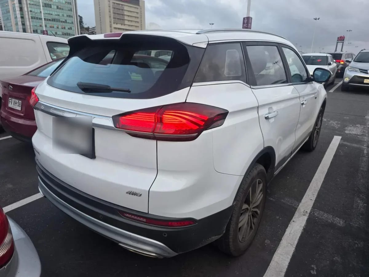 Geely Azkarra 1.5t Luxury 4x4 Dct 7at 5p año 2023