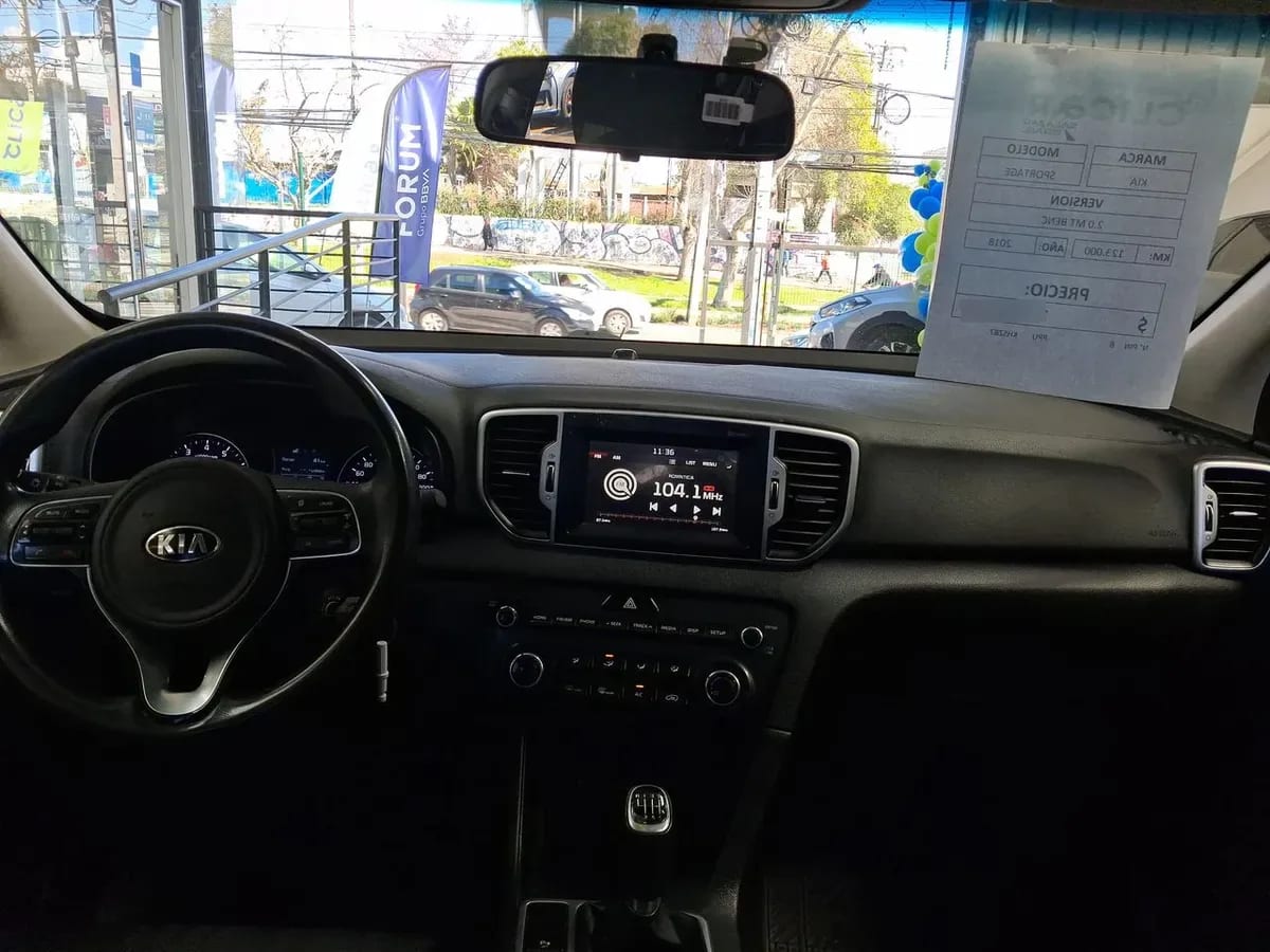 Kia Sportage 2.0 Lx 2wd 6ab 6mt 5p año 2018