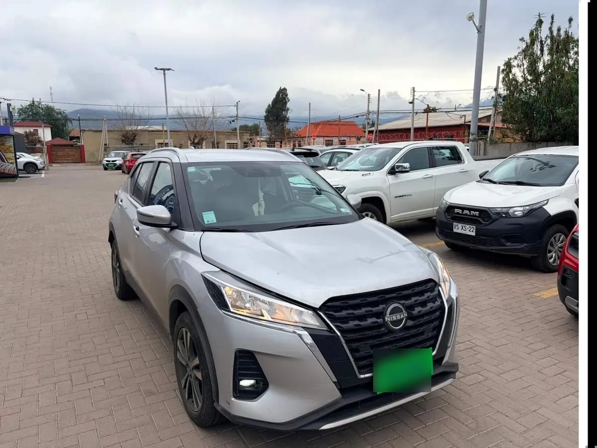 Nissan Kicks 1.6 Advance 4x2 Cvt At 5p año 2025