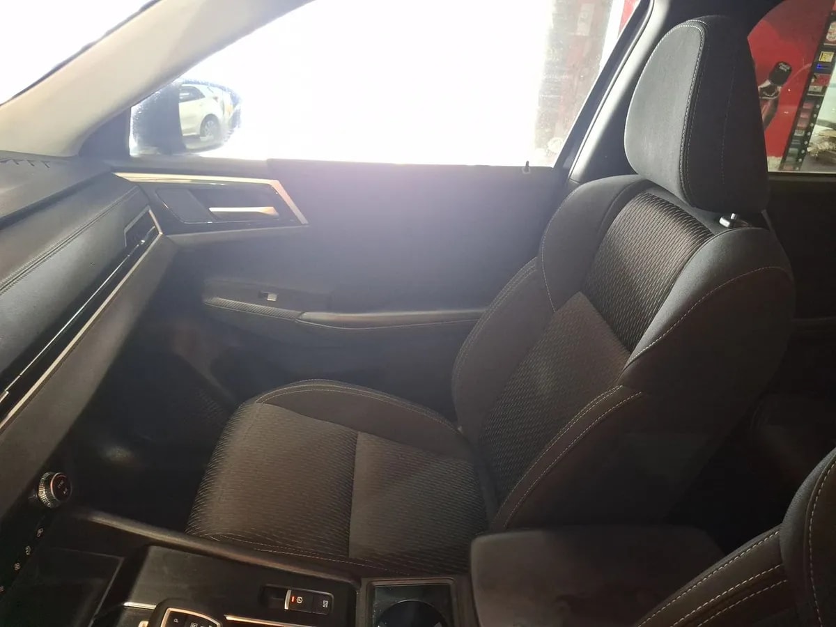 Mitsubishi Outlander 2.5 Gl P 4x2 At 5p año 2024