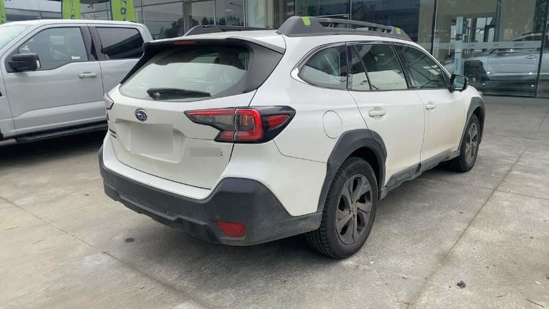 Subaru Outback 2.5i Field Edition Awd Cvt At 5p año 2023