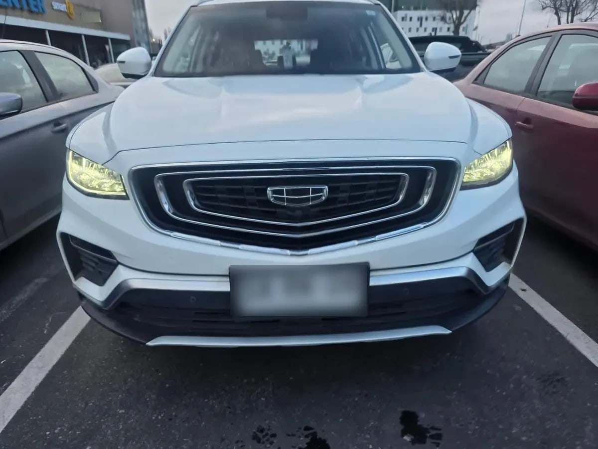 Geely Azkarra 1.5t Luxury 4x4 Dct 7at 5p año 2023