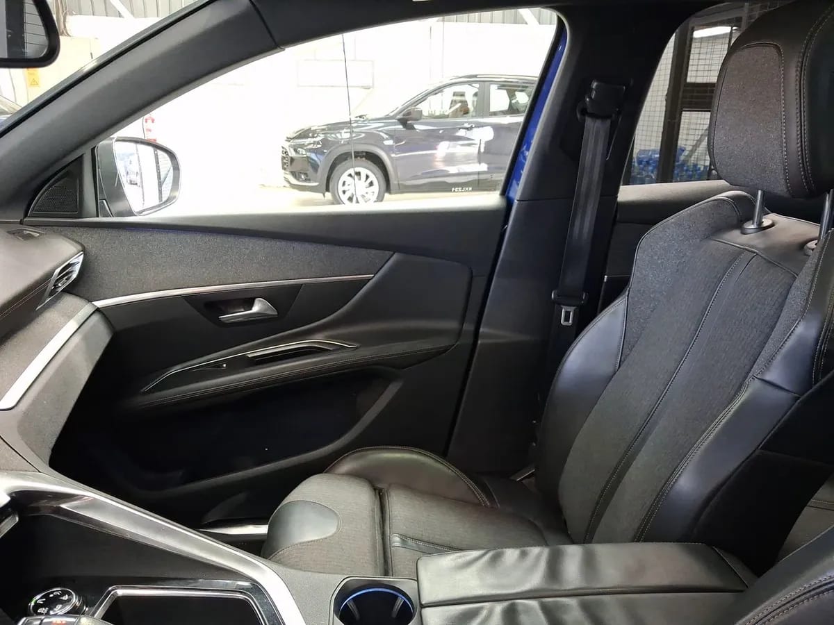 Peugeot 3008 1.6 Gt Line 4x2 Thp 165hp Eat6 5p año 2018