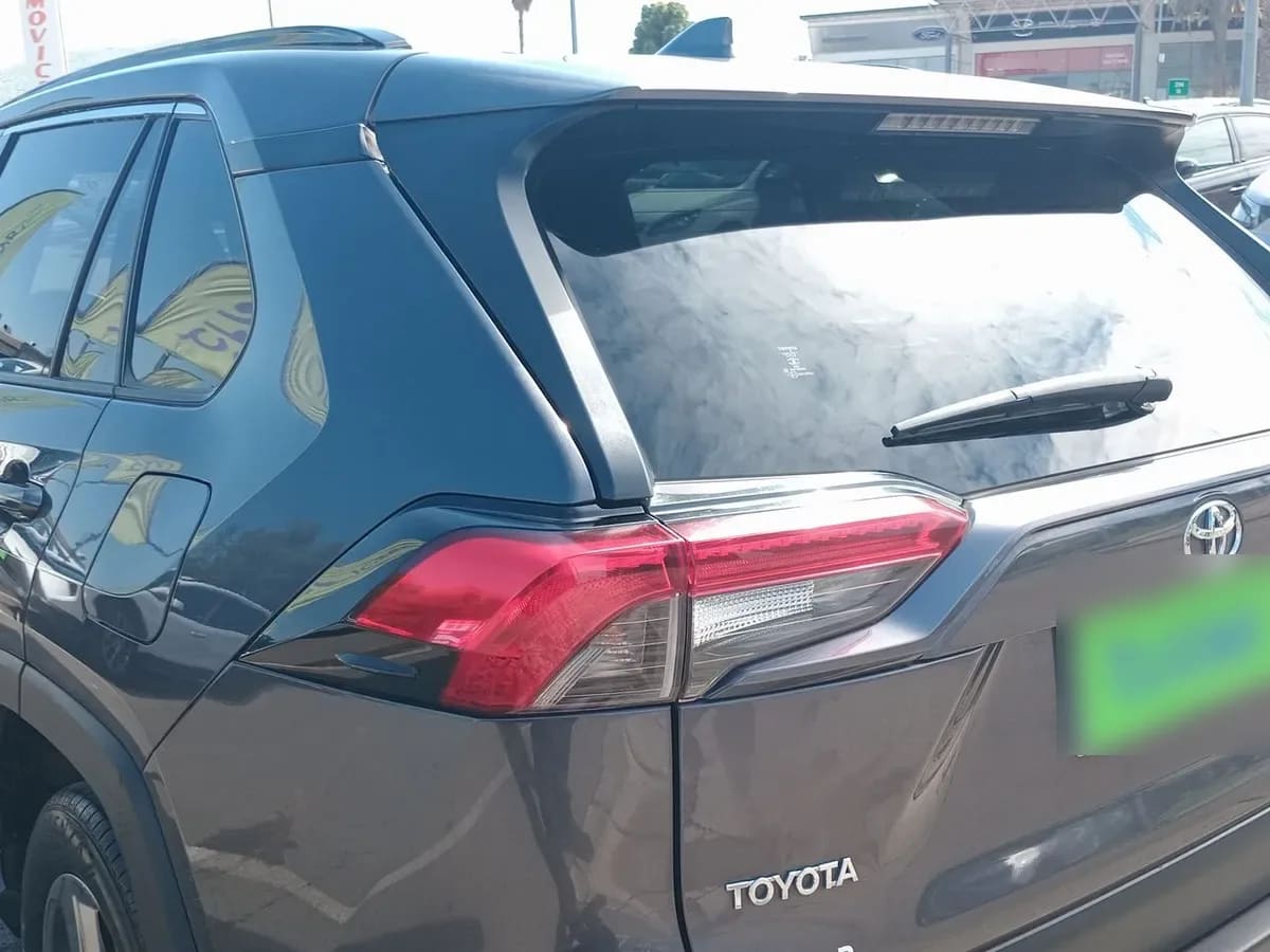 Toyota Rav 4 2.0 Le 4x2 Cvt At 5p año 2020
