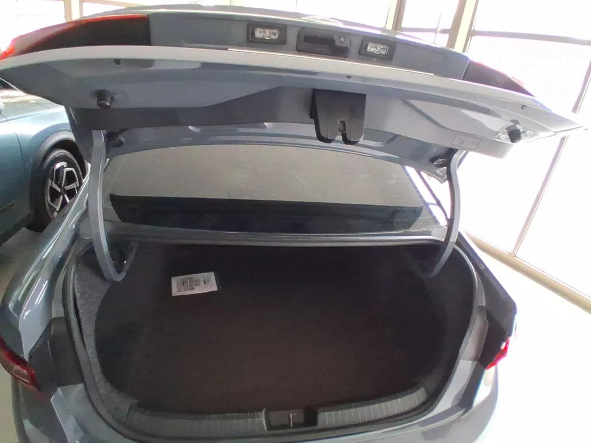 Volkswagen Jetta 2.0 Gli 4x2 At 4p año 2024