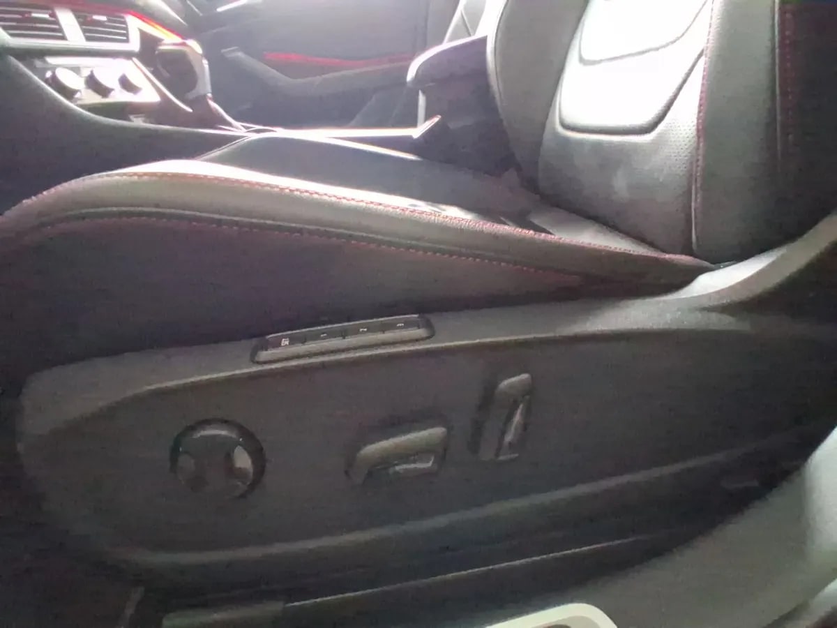 Volkswagen Jetta 2.0 Gli 4x2 At 4p año 2024