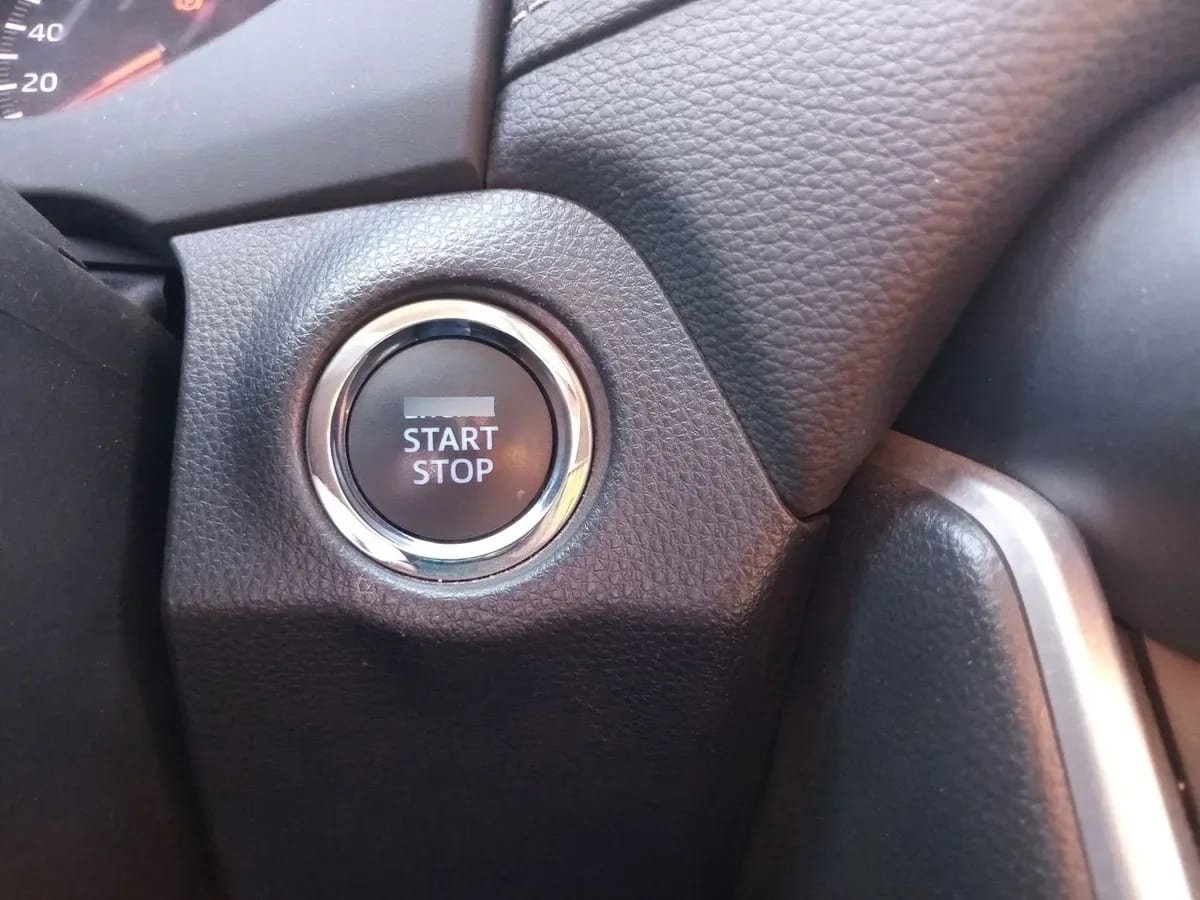 Toyota Rav 4 2.0 Le 4x2 Cvt At 5p año 2020