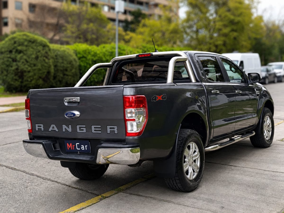 Ford Ranger Xlt 4x4 año 2020