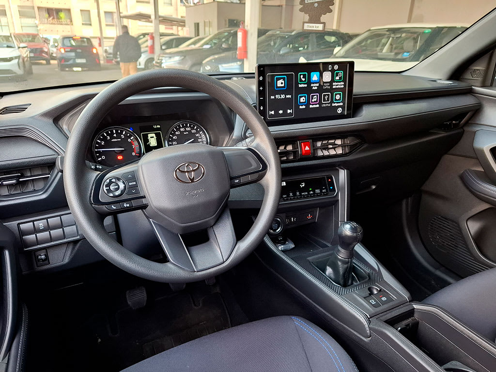 Toyota Yaris Cross 1.5 Mt Ac año 2025