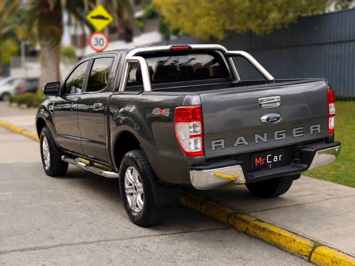Ford Ranger Xlt 4x4 año 2020