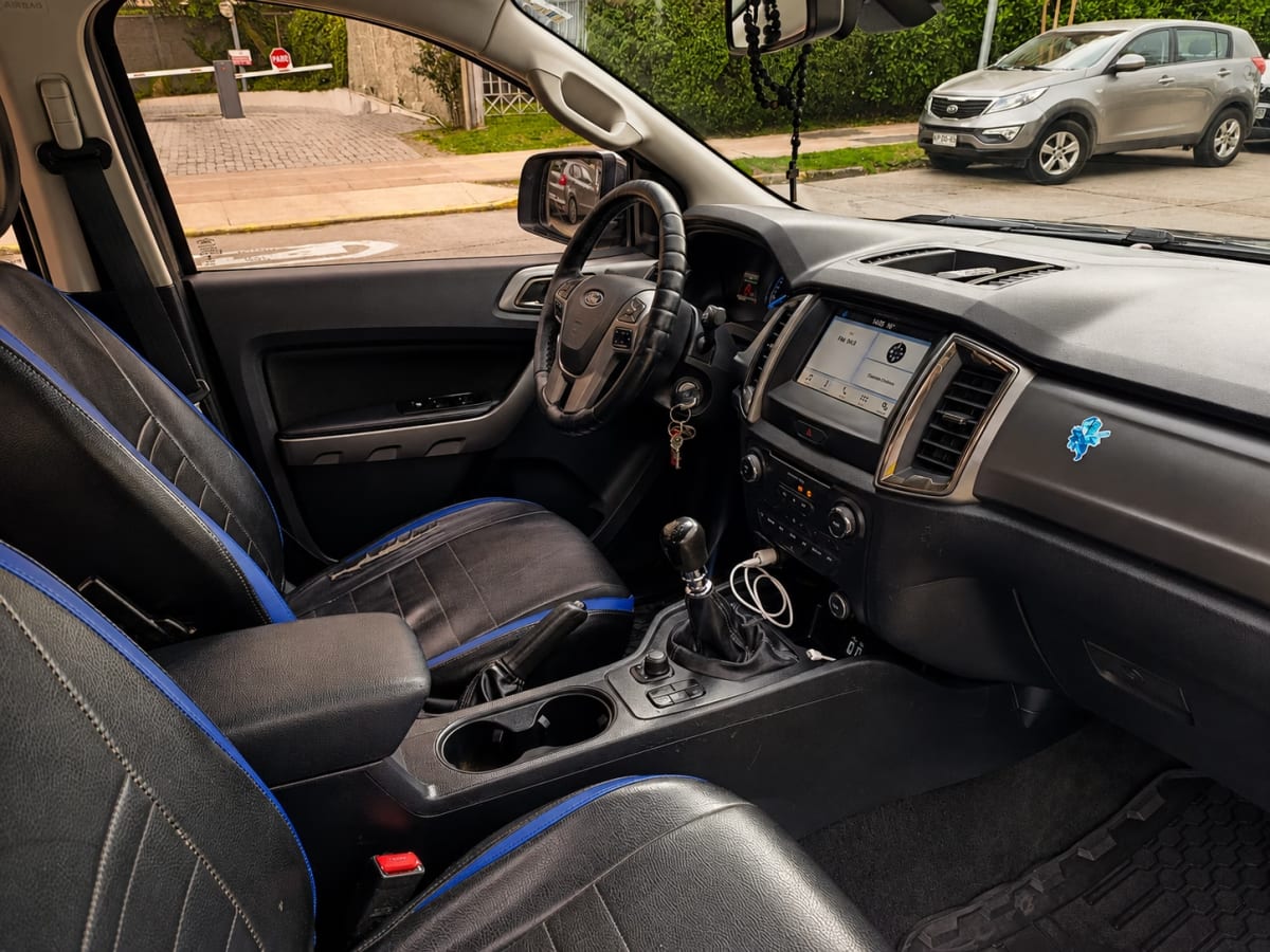 Ford Ranger Xlt 4x4 año 2020