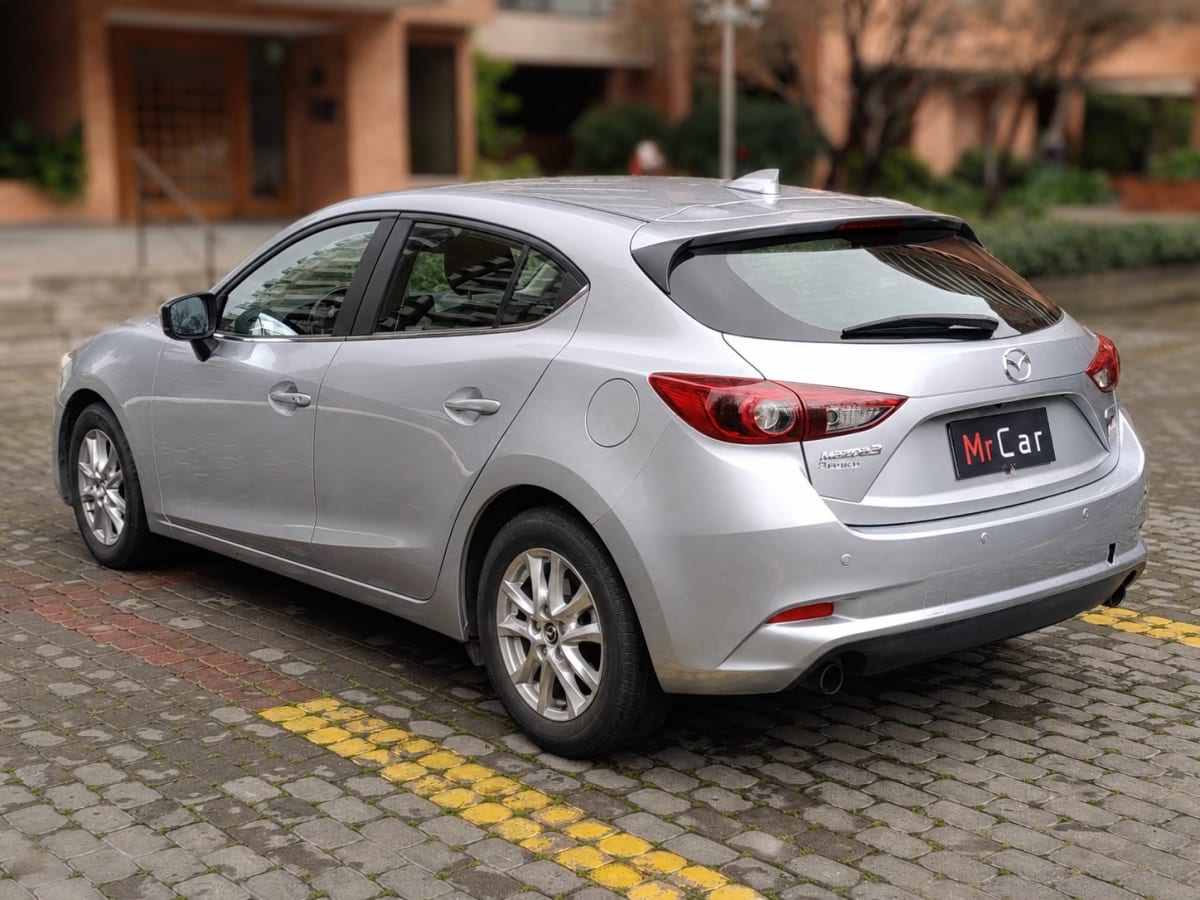 Mazda 3 Sport V Hb año 2019