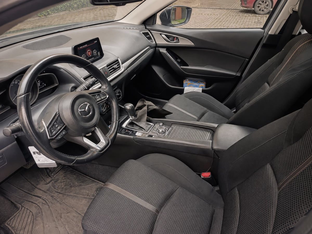 Mazda 3 Sport V Hb año 2019