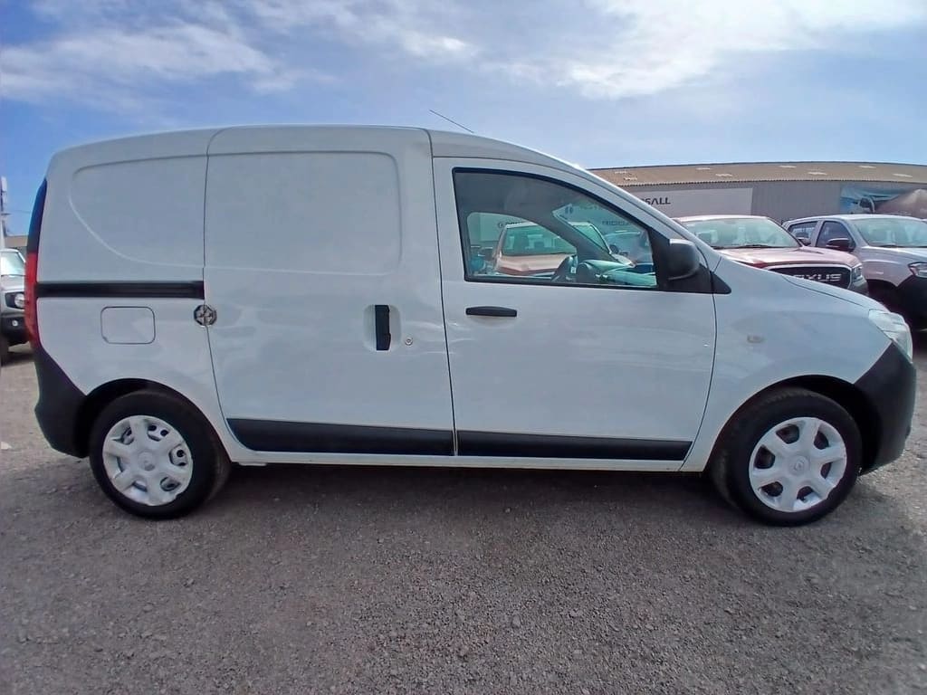 Renault Dokker 1.5 Diesel 4x2 T/m año 2022