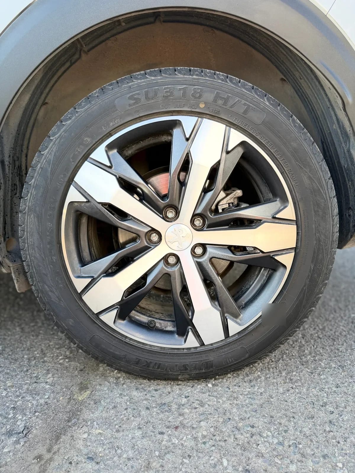 PEUGEOT 3008 1.5 Allure Pack Bluehdi 130 At Diesel año 2024