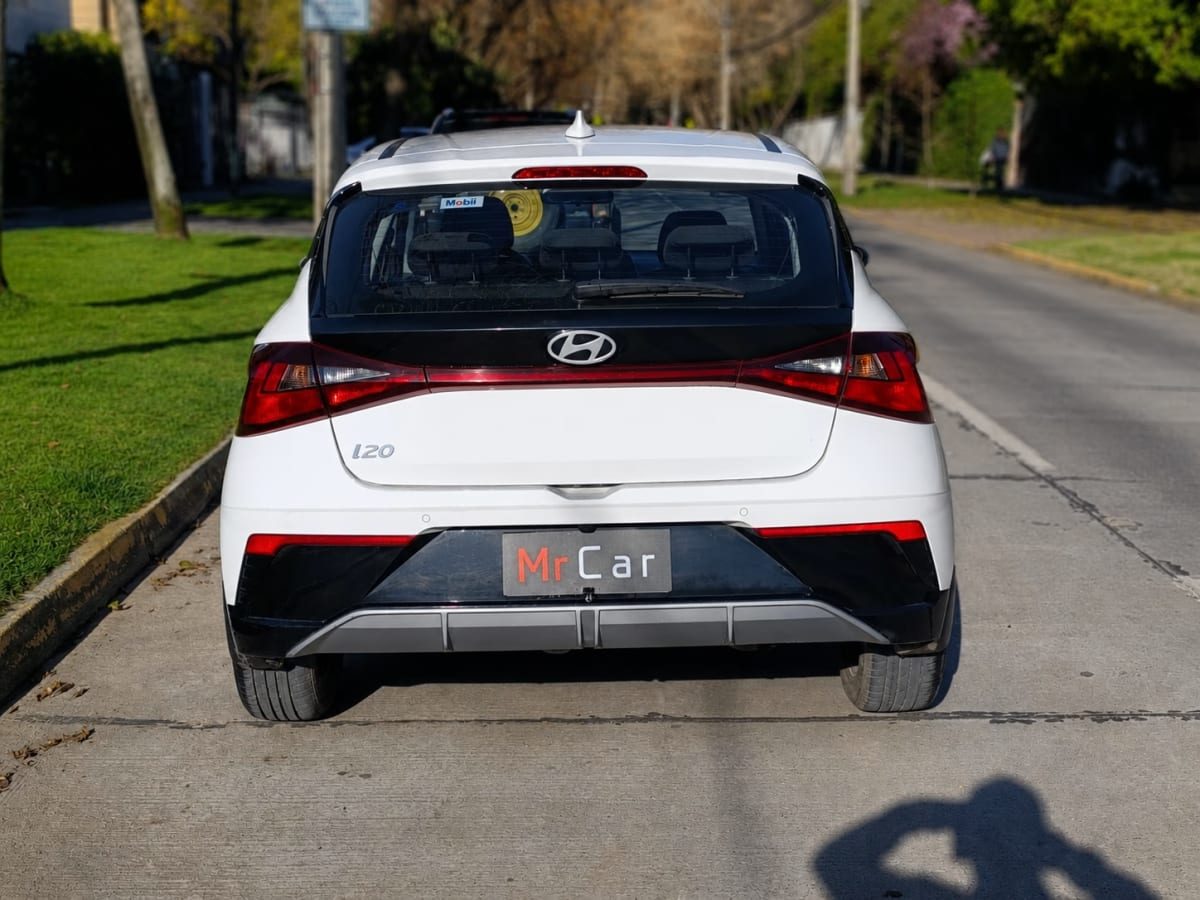 Hyundai I20 Plus Fl año 2025