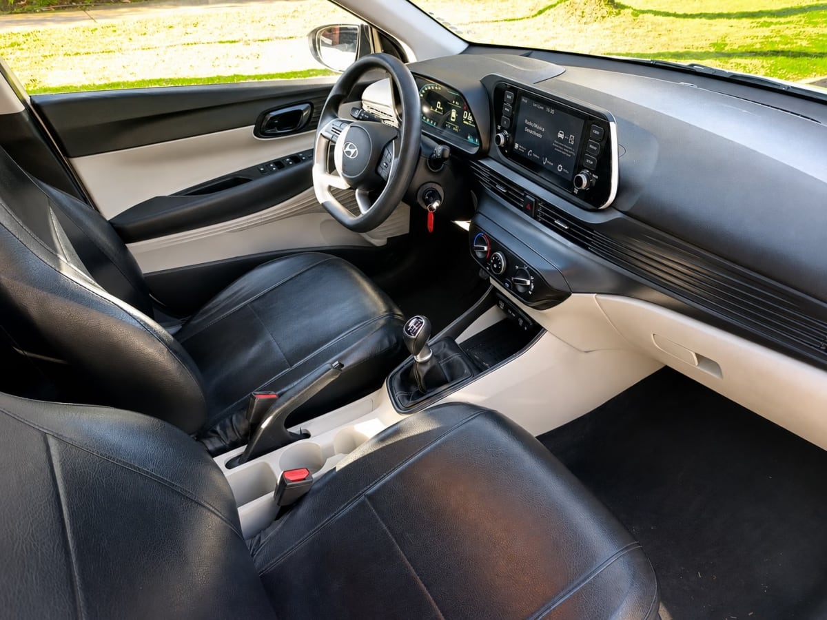 Hyundai I20 Plus Fl año 2025