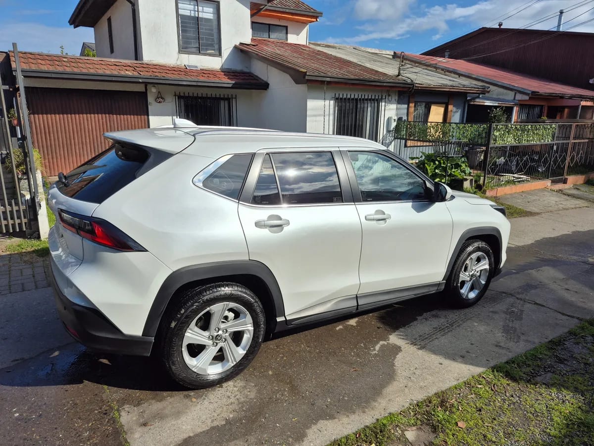 Toyota Yaris Cross 1.5 Xi Mt año 2025