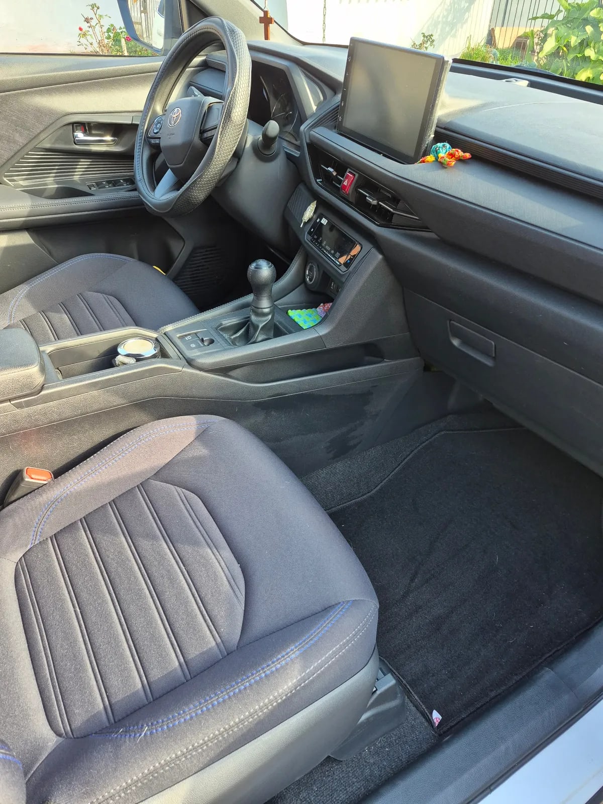Toyota Yaris Cross 1.5 Xi Mt año 2025