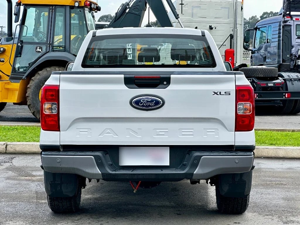 Ford Ranger Ranger Dc 2.0 D Xls 4x2 Mt año 2024