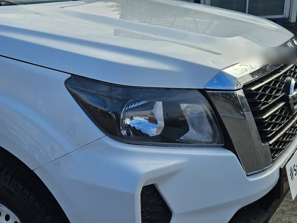Nissan Navara Dc 4x2 2.3tdi Se año 2022