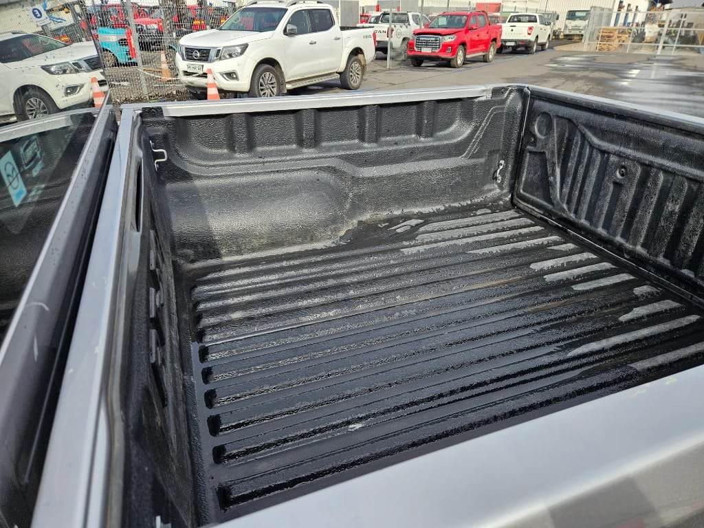Mazda Bt-50 High 4x4 6at año 2025
