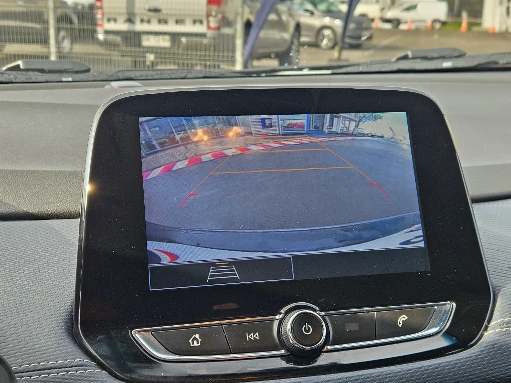 Chevrolet Tracker 1.2t Premier At P2 Onstar año 2024
