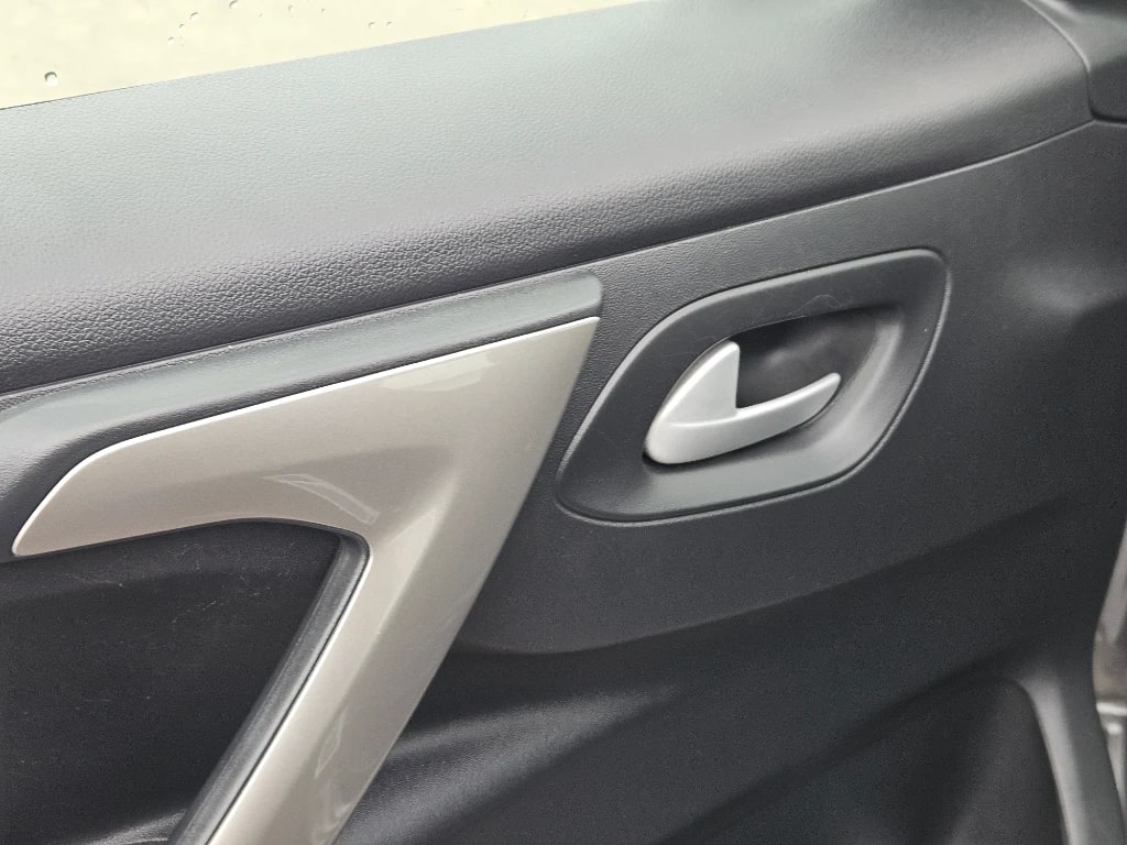 Citroen C-Elysee 1.5 Bluehdi 100 Bvm6 Feel Pack año 2024