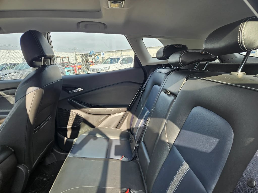 Chevrolet Tracker 1.2t Premier At P2 Onstar año 2024