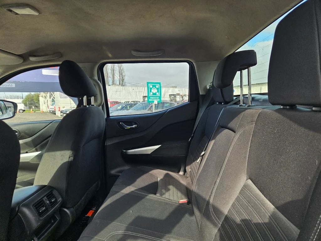 Nissan Navara Dc 4x4 2.3tdi Xe año 2023