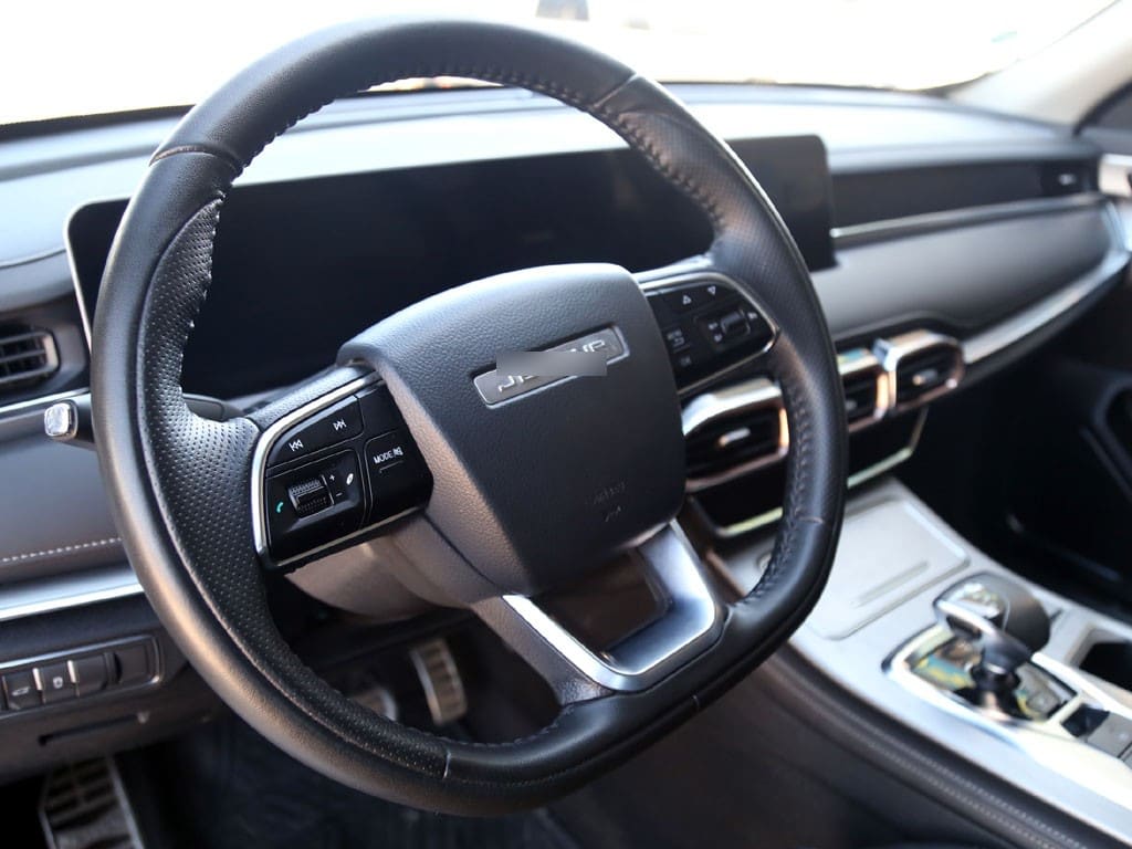Jetour X70 Plus 1.5t Plus 4x2 At 5p año 2024