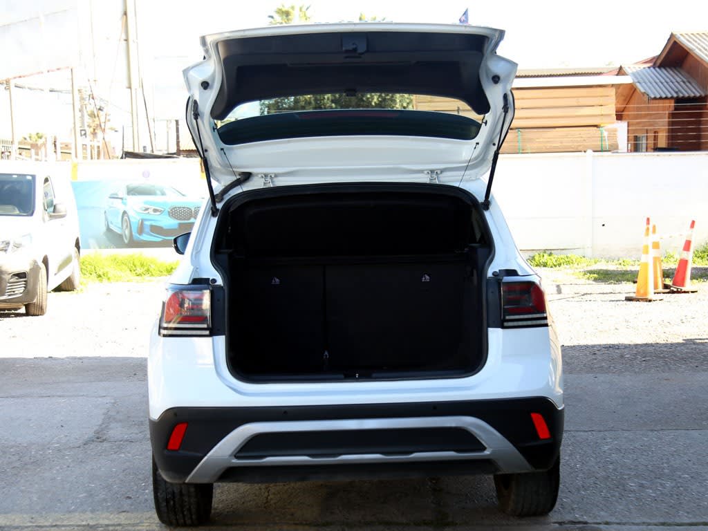 Volkswagen T-Cross Tsi 4x2 1.0 Aut año 2025