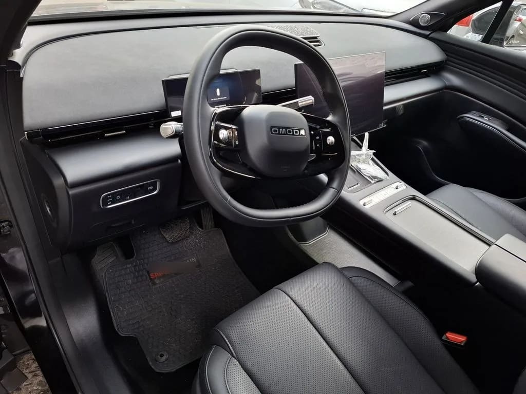 Omoda C7 1.6 Luxury At año 2026