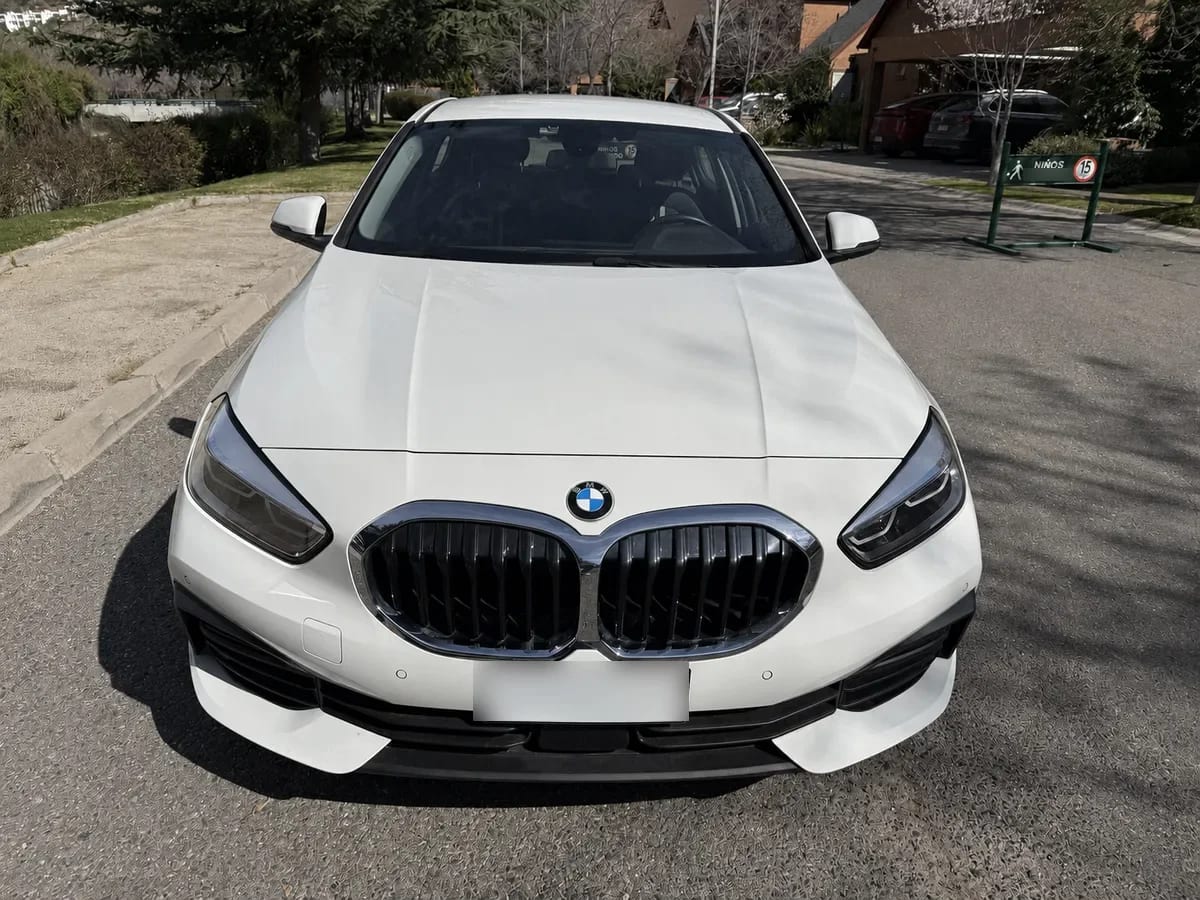 BMW 118 1.5 Dynamic At año 2024