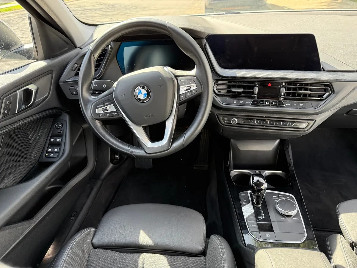 BMW 118 1.5 Dynamic At año 2024