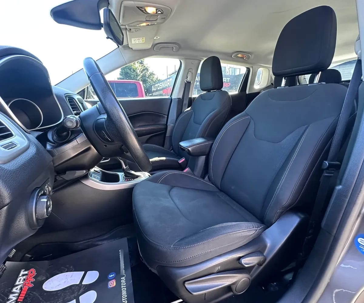 JEEP COMPASS 2.4 Longitude At año 2020