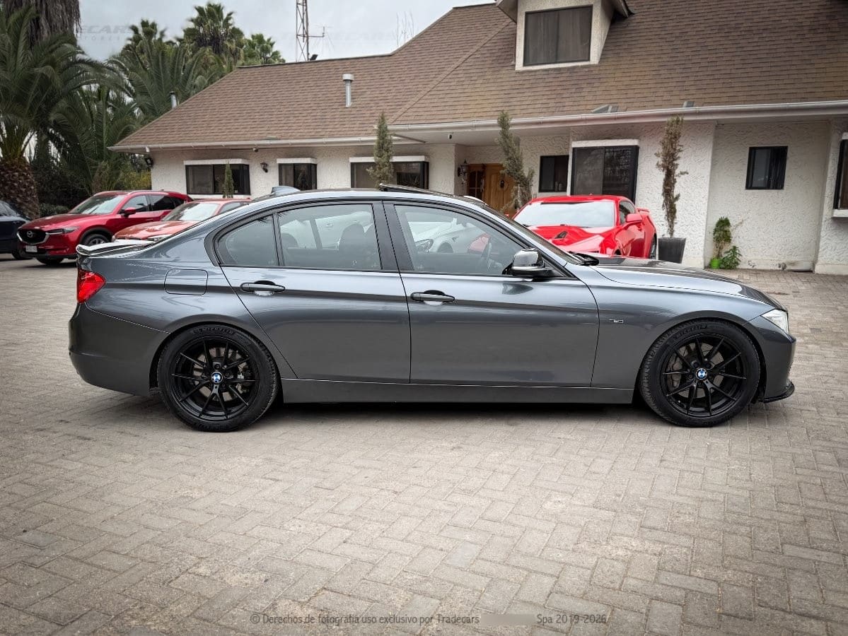 BMW 335 3.0 I Sport At año 2014