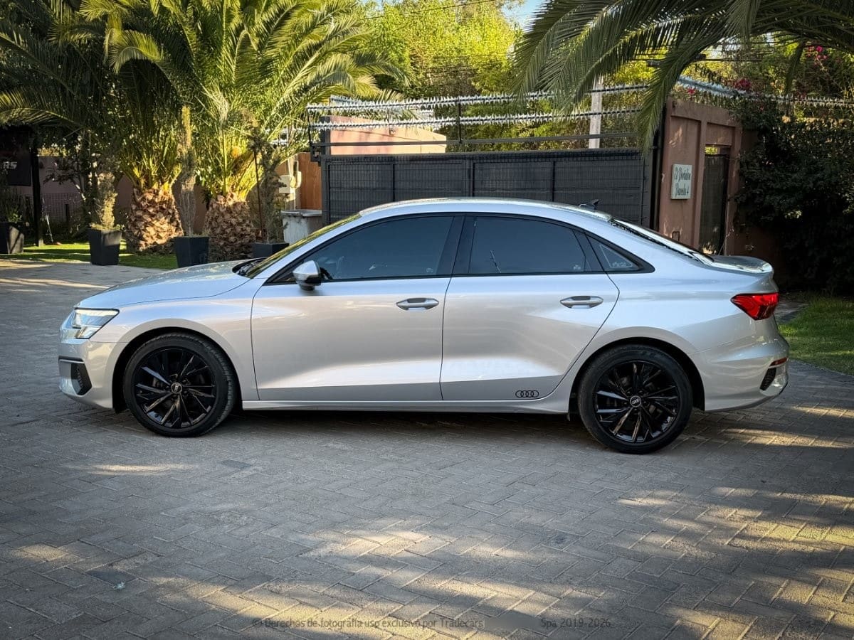 AUDI A3 1.4 Sportback 35 Tfsi At año 2022