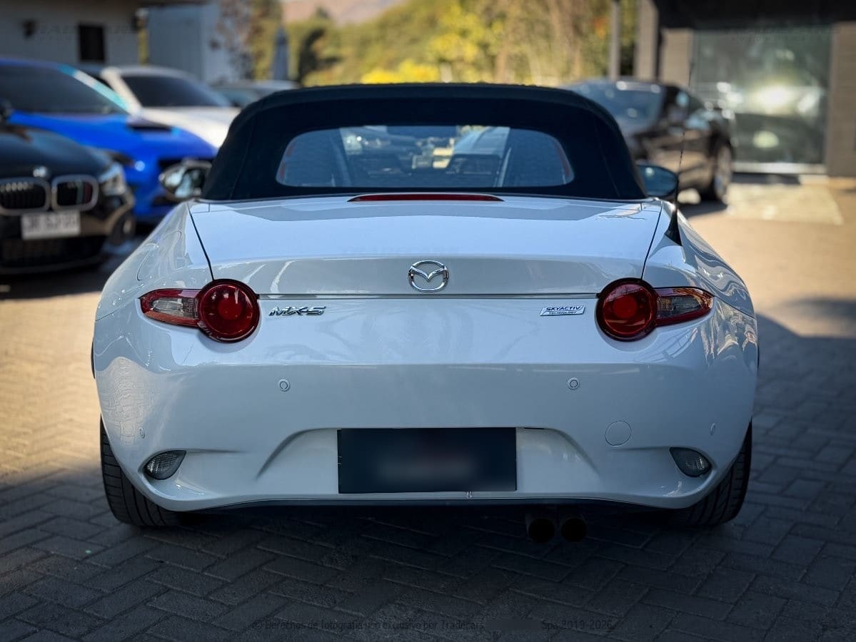 MAZDA MX-5 2.0 Rf (techo Retractil Color Carroceria) At año 2018