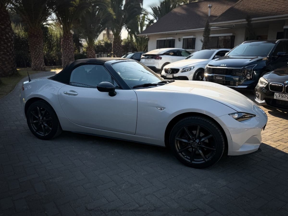 MAZDA MX-5 2.0 Rf (techo Retractil Color Carroceria) At año 2018