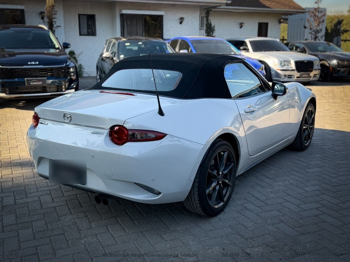MAZDA MX-5 2.0 Rf (techo Retractil Color Carroceria) At año 2018