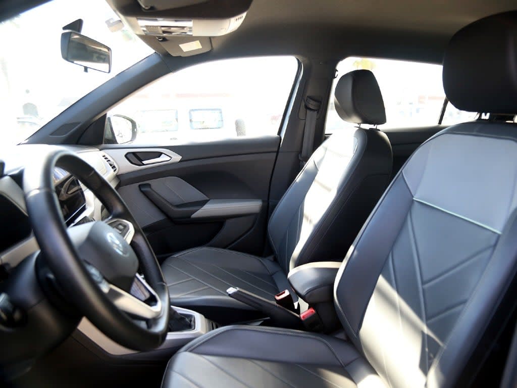 Volkswagen T-Cross 1.0 At Tsi Comfortline año 2025