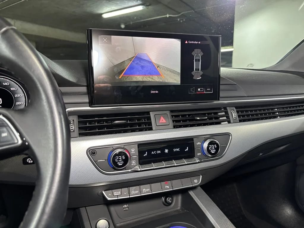 Audi A4 35 Tfsi Sport año 2023