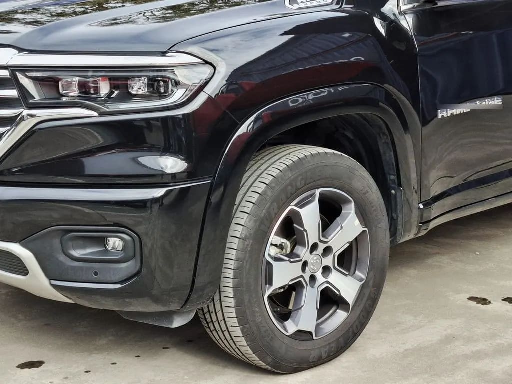 Ram Rampage 2.2 Laramie Diesel 4x4 Dob. Cab. At 4p año 2026