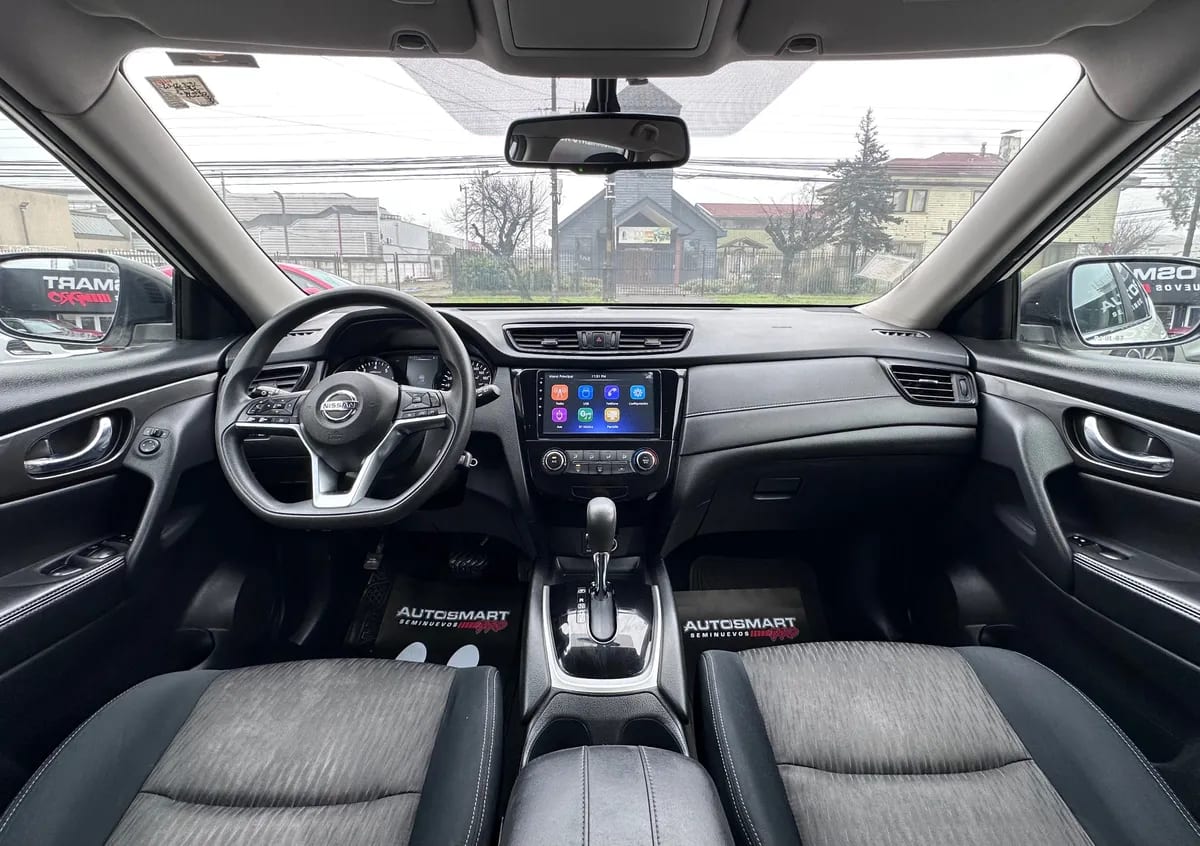 NISSAN X-TRAIL 2.5 Sense 2row At 4x4 año 2021