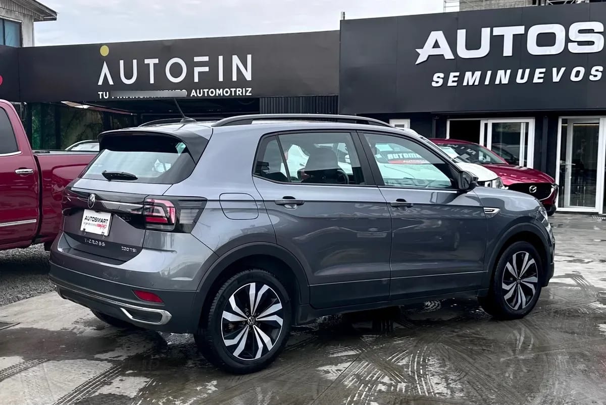 VOLKSWAGEN T-CROSS 1.0 Tsi Highline At año 2022