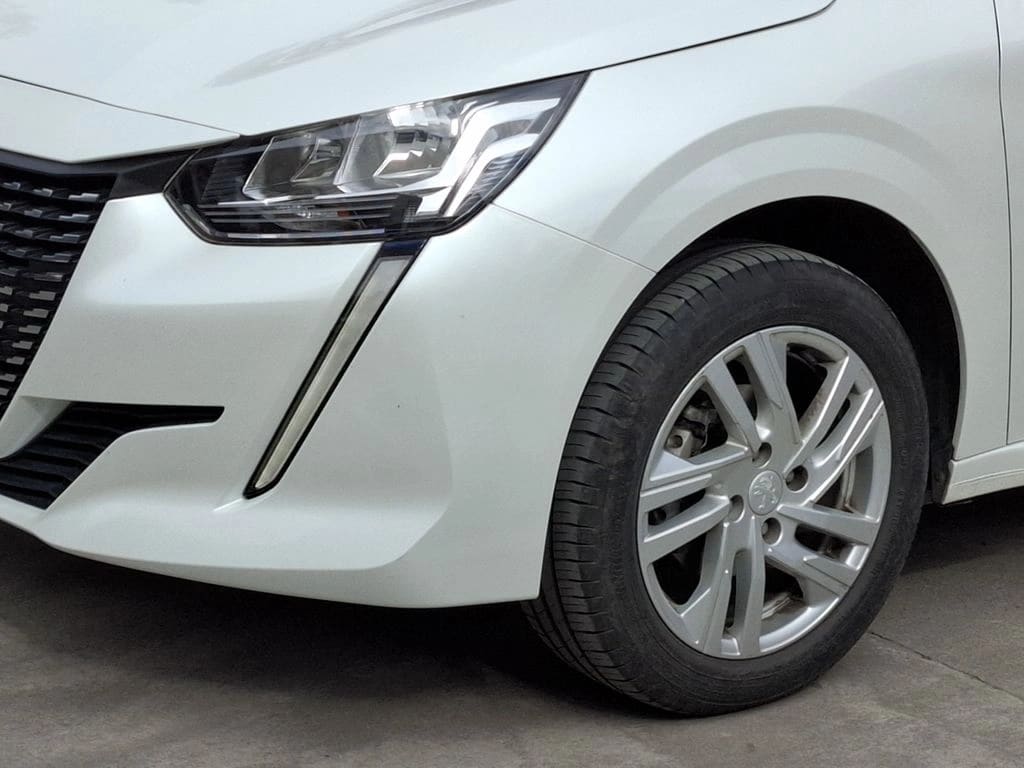 Peugeot 208 1.2 Style Puretech 75 4x2 Mt 5p año 2023
