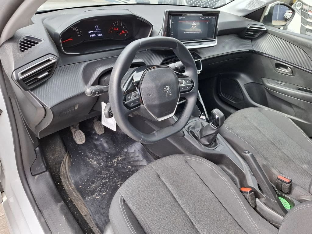 Peugeot 208 1.2 Style Puretech 75 4x2 Mt 5p año 2023