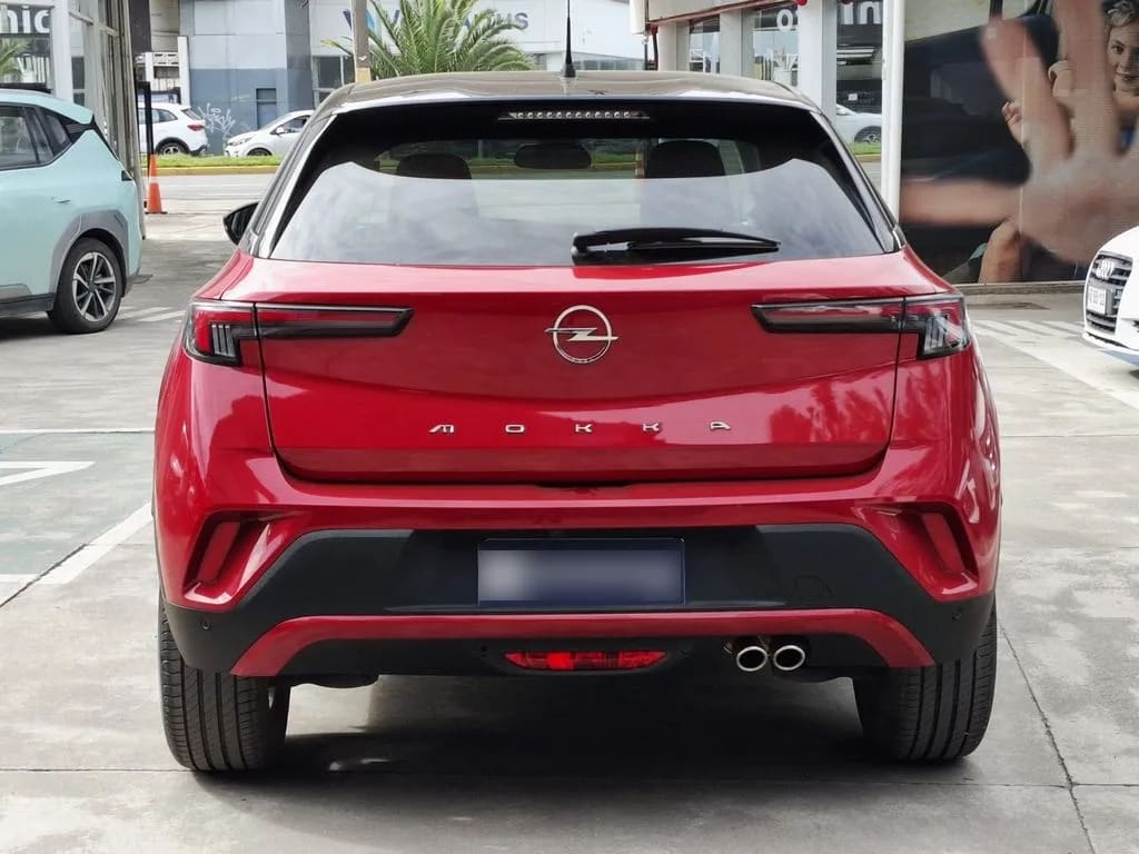 Opel Mokka At 1.2 año 2025